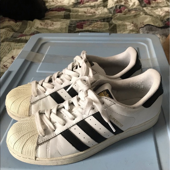 Men’s Size 9 GUC Adidas Superstar Sneakers - Picture 2 of 7